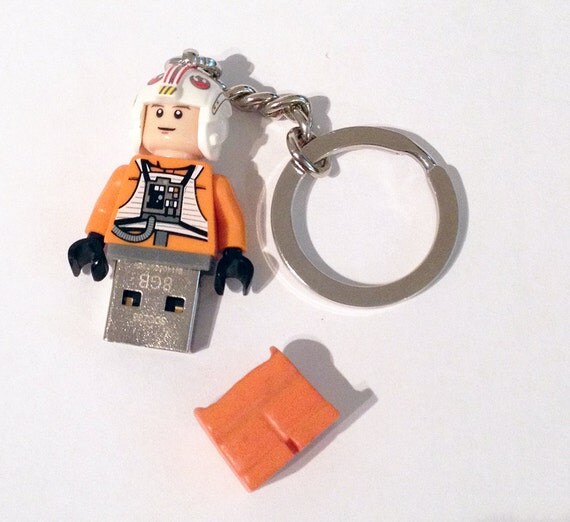 lego star wars luke skywalker keychain