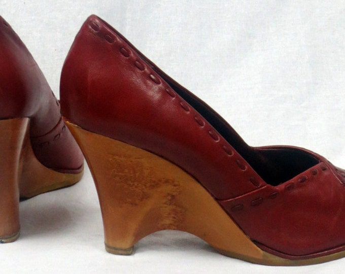 70s Boho leather open toe sandal sculpted wooden wedge heel