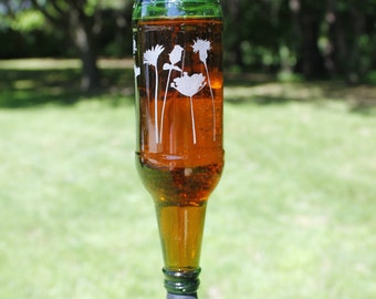 Etched Green Garden wine bottle Hummingbird feeder