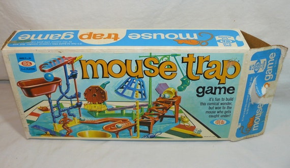 Vintage MOUSE TRAP Board Game Ideal 1975 Catch The Mouse