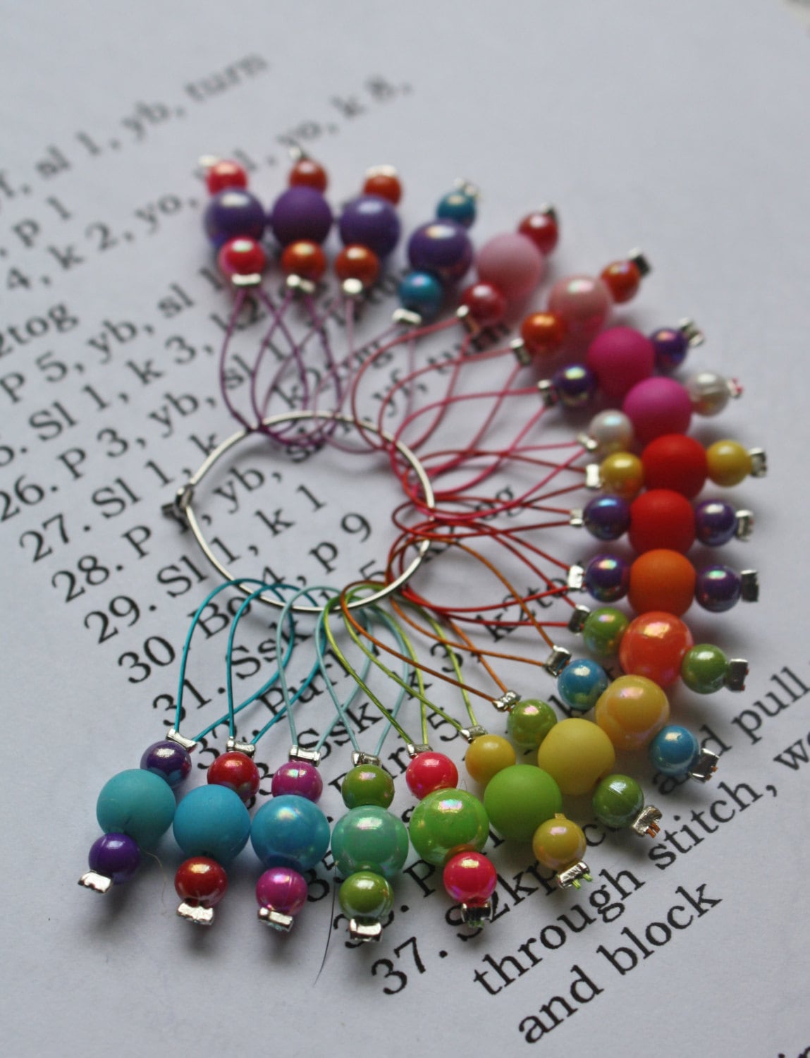 20 Knitting stitch markers Bubblegum