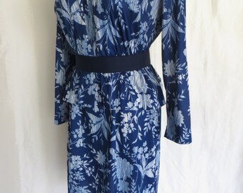 Vintage womens 60s suit dress summer royal cobalt sapphire blue floral long sleeve two piece dress size XL 18 1/2"
