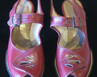 1940s Red Leather Shoes Peep toe Low Heel Straps Small