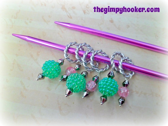 Items similar to Beaded Knitting Stitch Markers, Knit Stitch Marker Set of 6,...