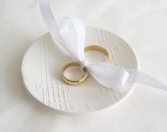 Wedding Ring Bowl, Ring Bearer Plate - Music in my heart, Rustic Ring Bowl, Wedding ring pillow, Romance Vintage Ring Bowl - Ready to Ship