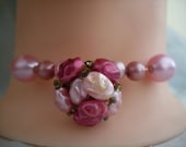 Choker. Recrafted. Vintage earring and beads. Pink.
