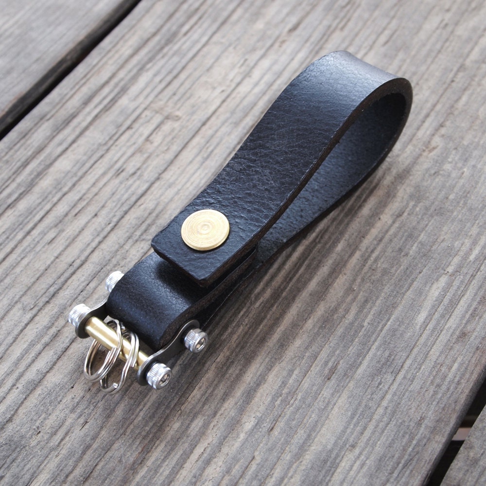 Keychain 02 / Black by Biken on Etsy