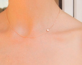 Geometric Jewelry Silver Triangle Necklace by eleajewelry