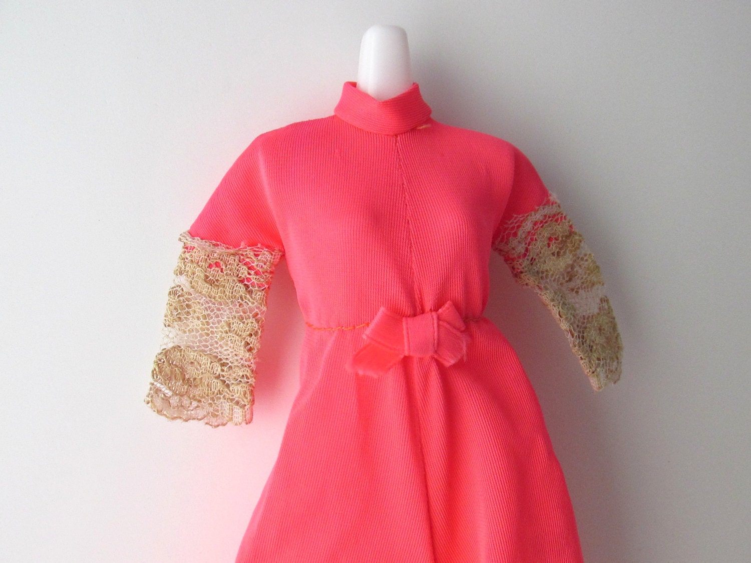 Mod Francie Outfit The Entertainer 1763 Coral Pink Lace