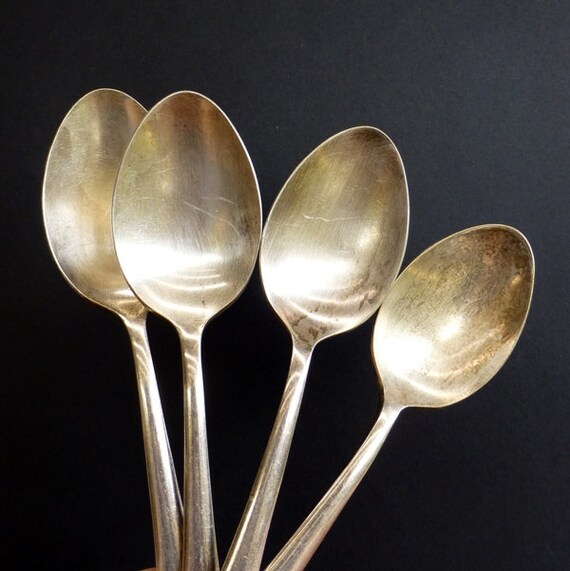 RESERVED 4 x Vintage Grosvenor EPNS Super A1 Dessert Spoons