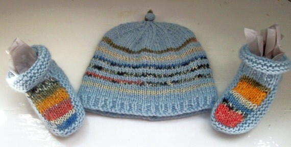 Unisex baby set hat bootees rowan wool blue