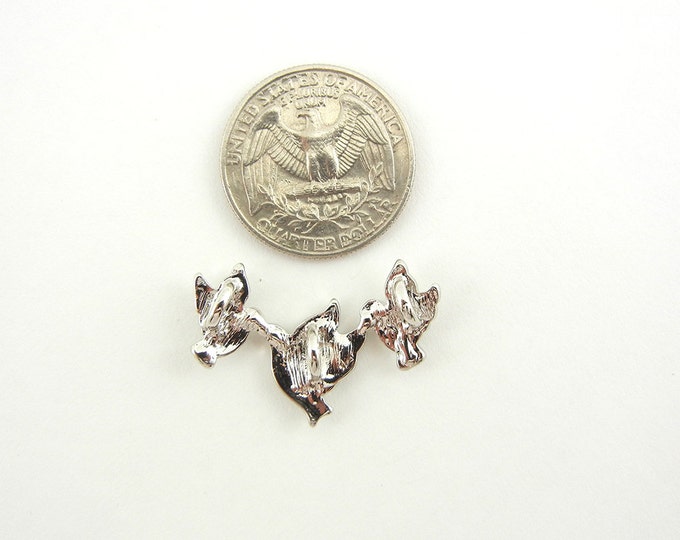 Double Link Silver-tone Rhinestone 3 Dove Pendant