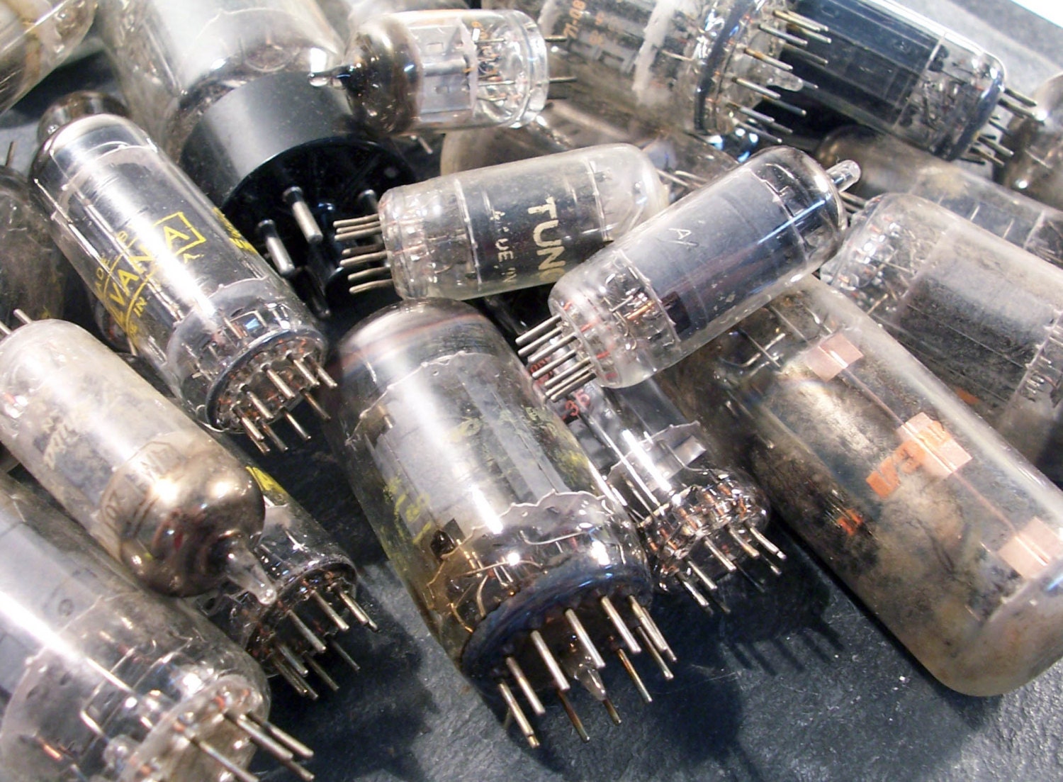 Vacuum Tubes VINTAGE TV Radio Vacuum Tubes Thirty 30 by punksrus