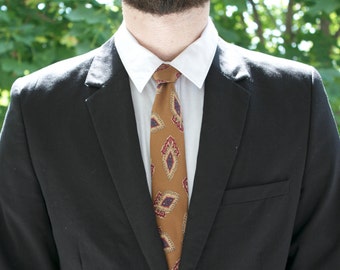 necktie brown