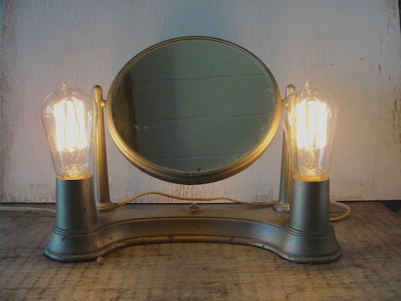 Vintage light industrial style portable vanity light with