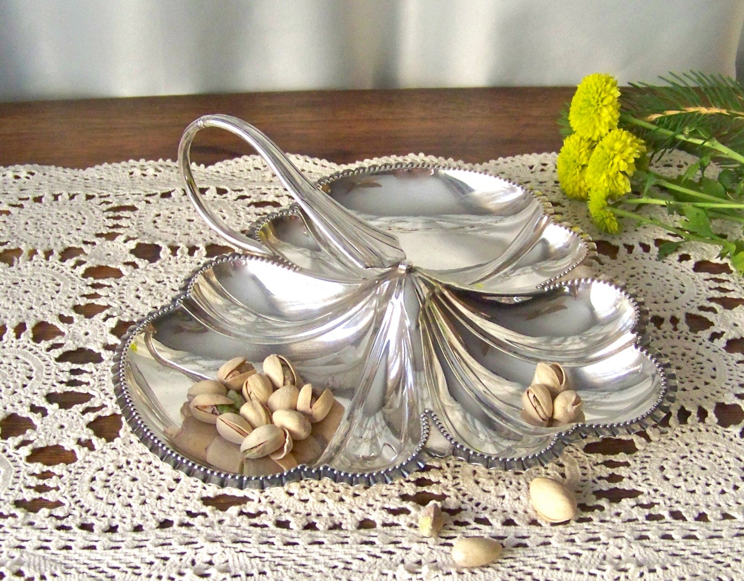 Vintage Nut Dish Candy Dish Walker and Hall Sheffield England Silver