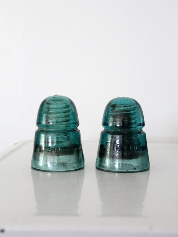 hc co antique glass insulator collection / 2 pc / H. C. Co