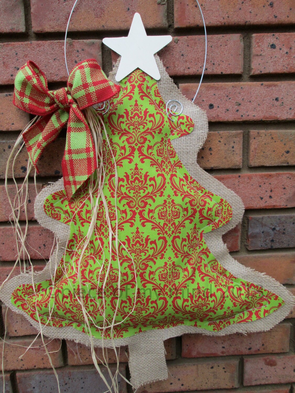 READY TO SHIP Burlap Christmas Tree Red and AppleTart Green Damask Fabric Burlap Door Hanger