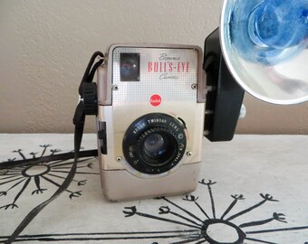 Brown Bull's Eye Camera Vintage Camera Tan Camera Kodak Camera Vinage Kodak Collectible Camera