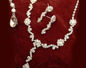 Handmade Crystal Wedding Jewelry, Silver Teardrop Bridal Jewelry Set, Backdrop Necklace Earring Jewelry Set, Dainty Bridesmaid Gift Set