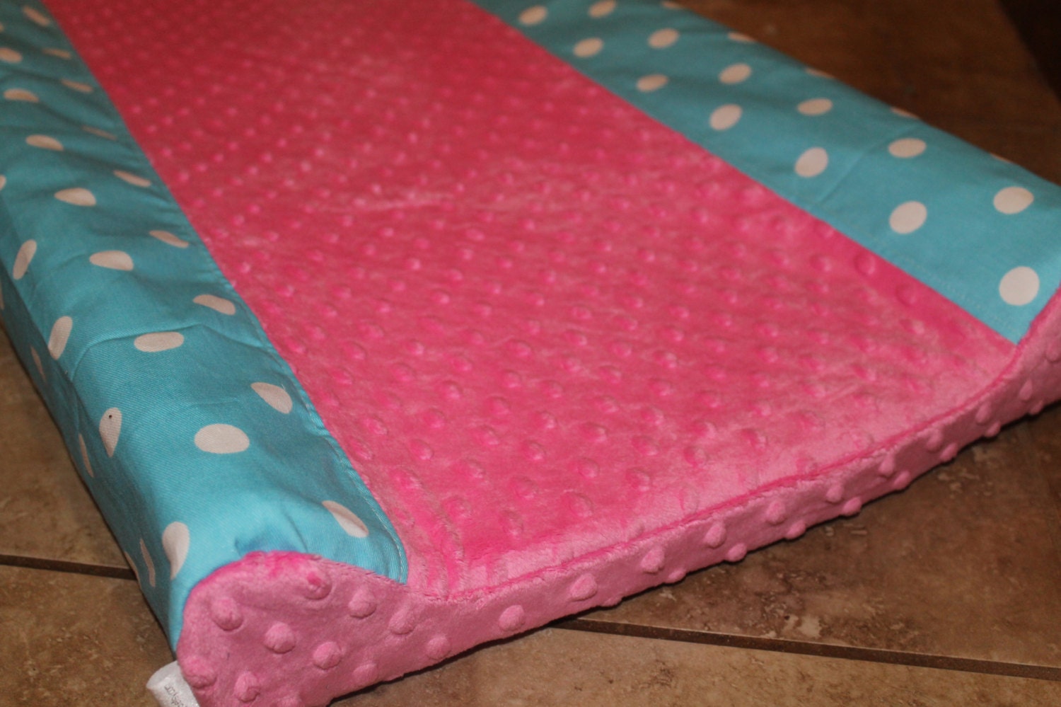 Deluxe Aqua Dot and Minky Contour Changing Pad Cover