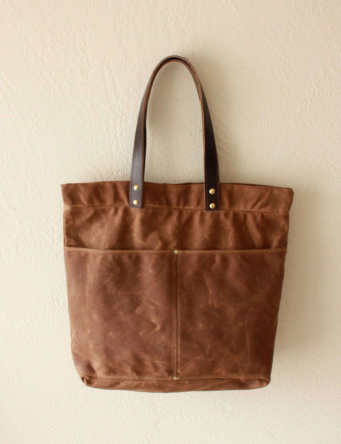 Custom Lakeshore Tote Bag in Bourbon Brown for Sophia Araneo