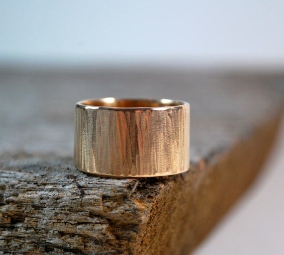 Mens Wedding Band - Mens Wedding Ring - Unique Mens Wedding Ring - Rustic Mens Wedding Band