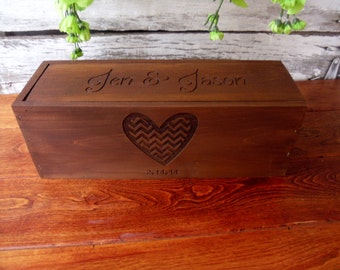 Wine Box, Chevron Heart, Wedding Wine Box, Wedding Gift, Gift for Newlyweds, Anniversary Gift, Valentine Gift