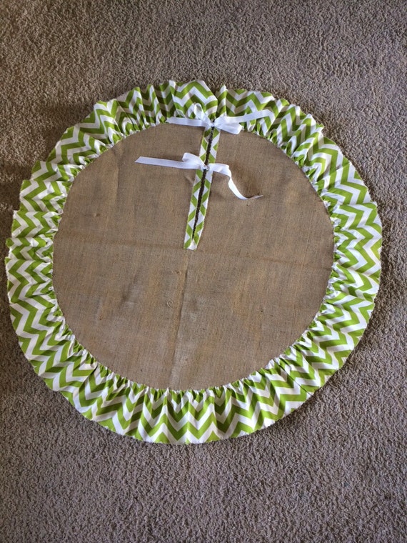 green chevron 48 burlap tree skirt with single raw edge green chevron 48 burlap tree skirt with single raw edge
