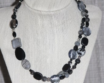 Items similar to Clear Glass Beaded Necklace on Etsy
