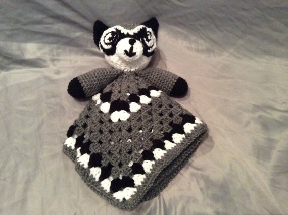 raccoon lovey