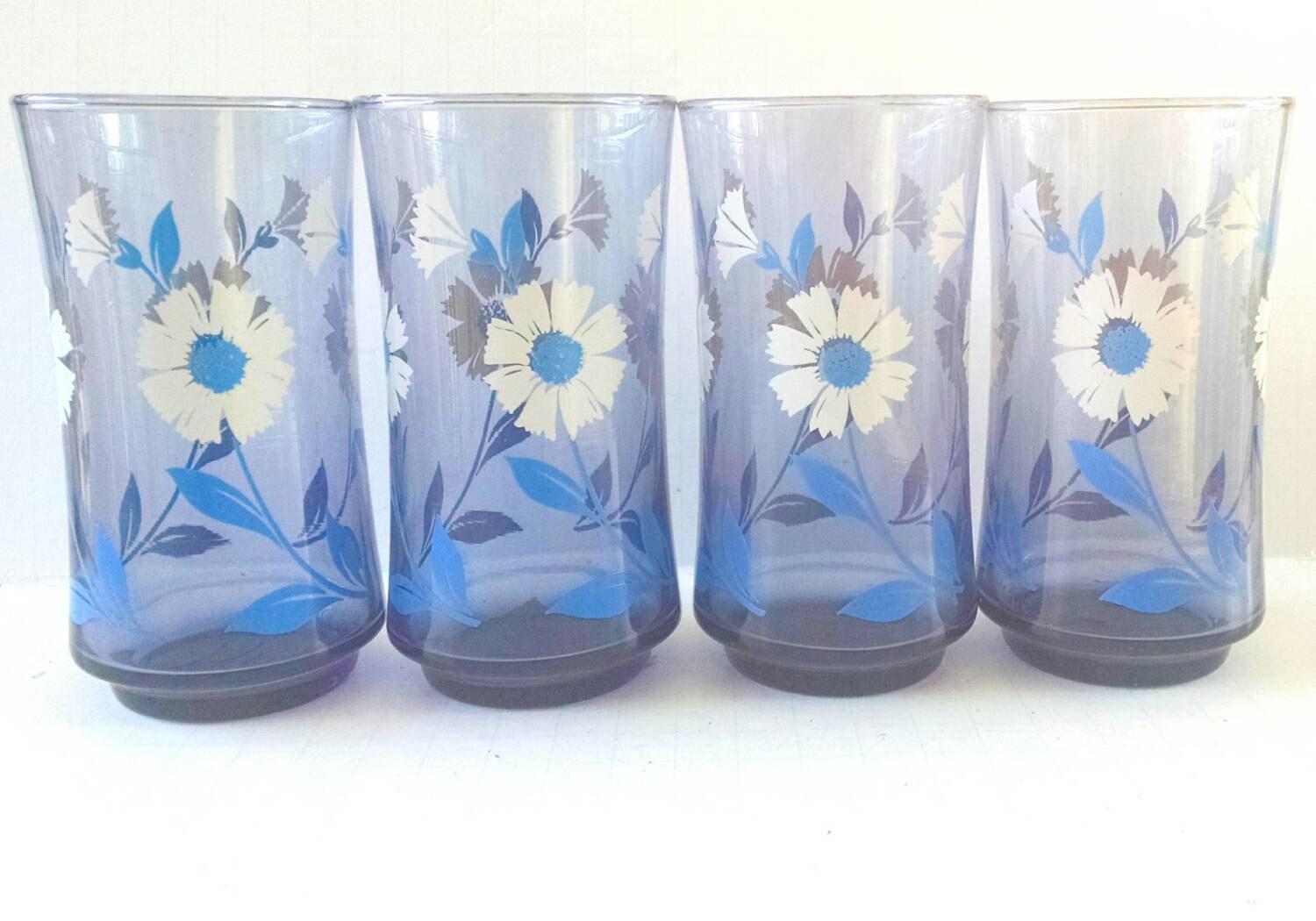 Blue Drinking Glasses Libbey Drink Ware by PerfectYesterdays