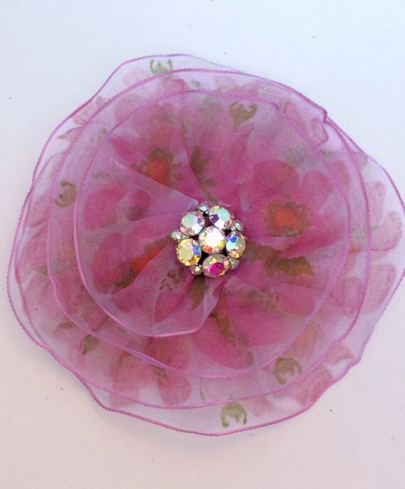 Items similar to Girl's Pink Kippah, Bat Mitzvah Kippot, Pink Yarmulke