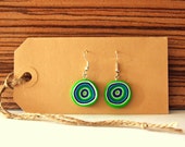 Colourful green circle earrings, made of polymer clay