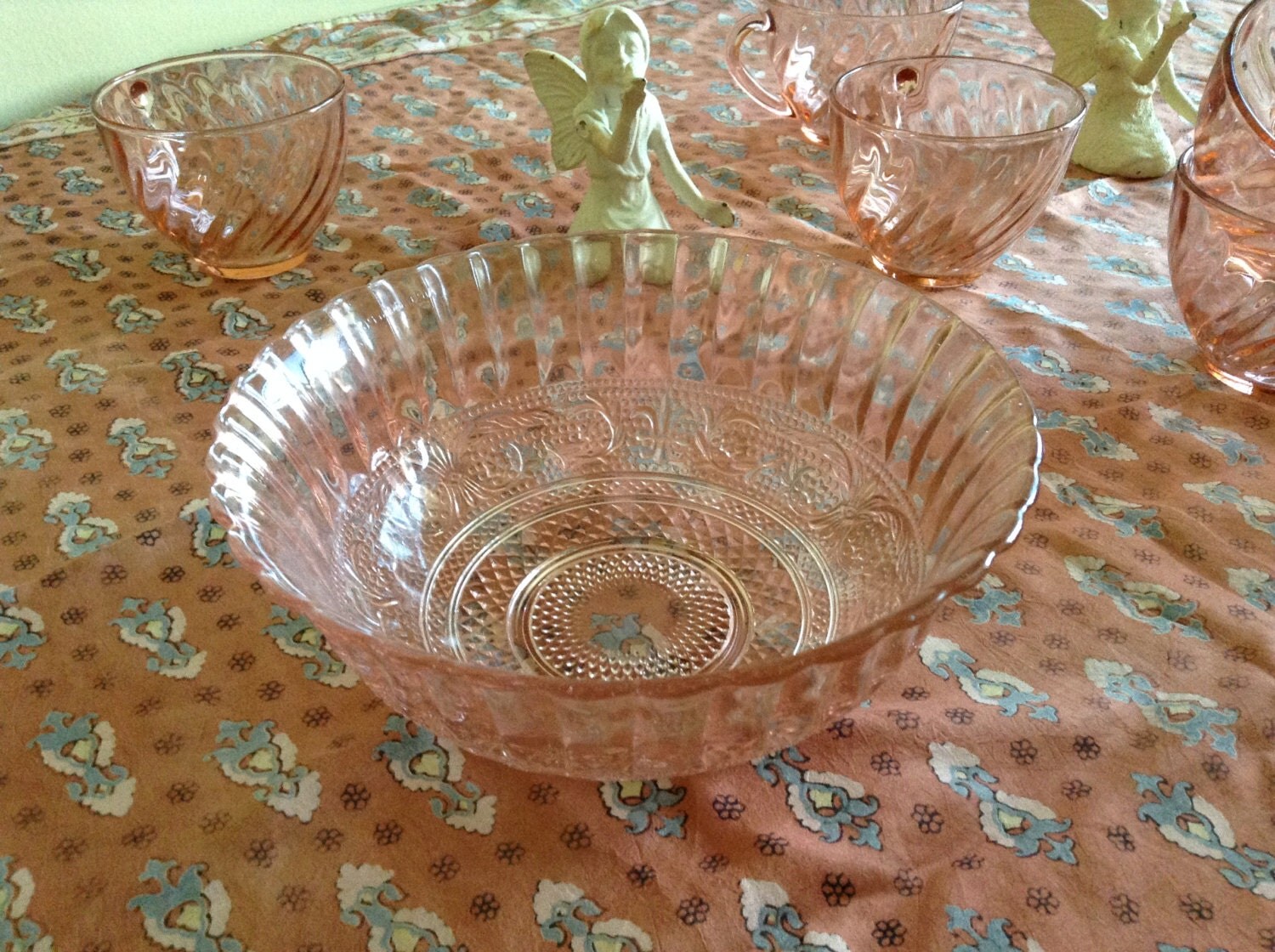 Pink bowl KIG indonesia glass pink cut glass by VintageNoune