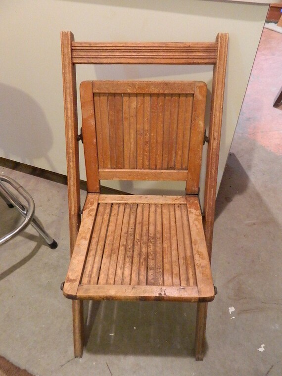 ReducedVintage Wood Slat Folding Chairs Set by ChosenValleyKitsch