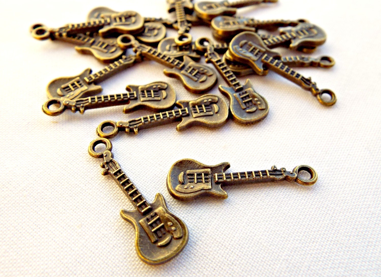 20 Guitar Charms Bronze Charms Music Charms Bronze Guitar