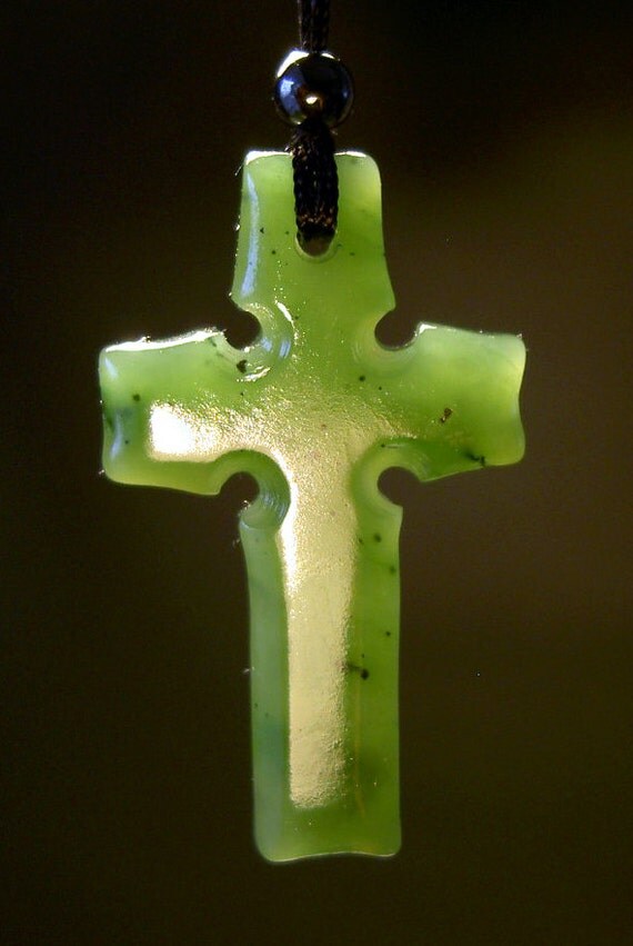Crucifiction Cross Pendant NZ Greenstone Pounamu by CarterzDesign