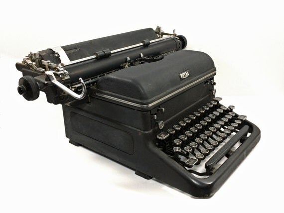 Typewriter paper carriage