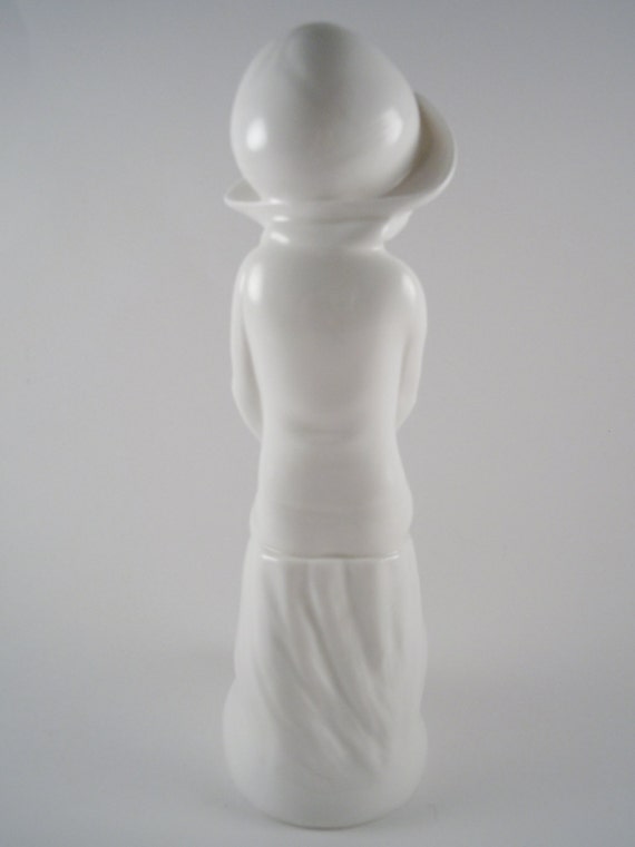 Vintage Spode Girl Figurine Joanna by Pauline Shore Bone China