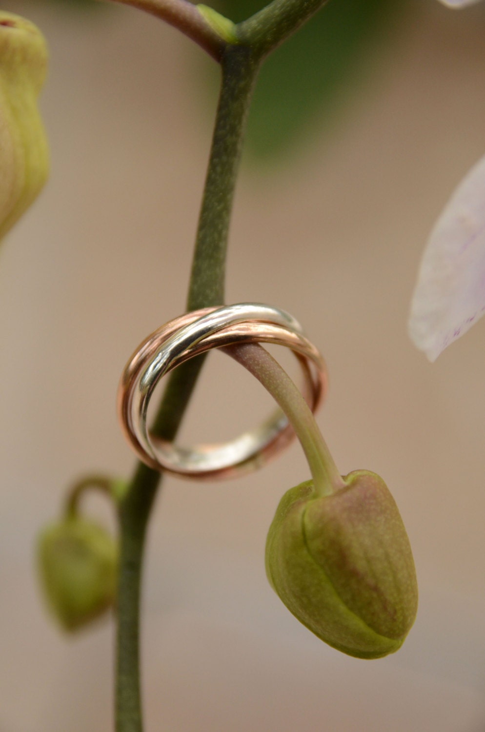 Silver metal wedding rings