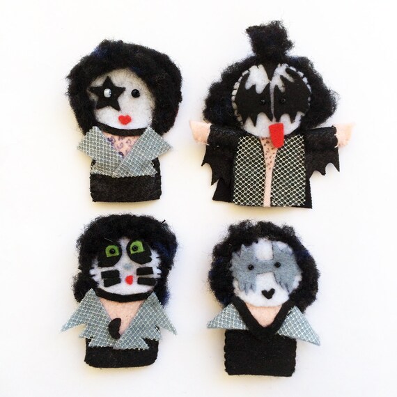 Items similar to Kiss felt finger puppets on Etsy