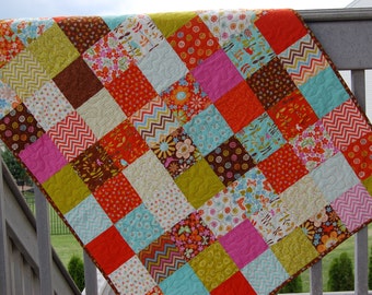 SALE...Baby girl quilt, crib quilt, birds, butterflies, moda Wrens and Friends,