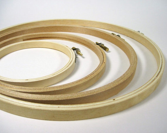 Embroidery Hoop 8-inch Wooden Hoop Craft Supply Round Hoop