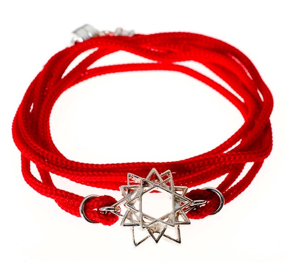 Red String Kabbalah Bracelet with 3 Silver Stars of David for