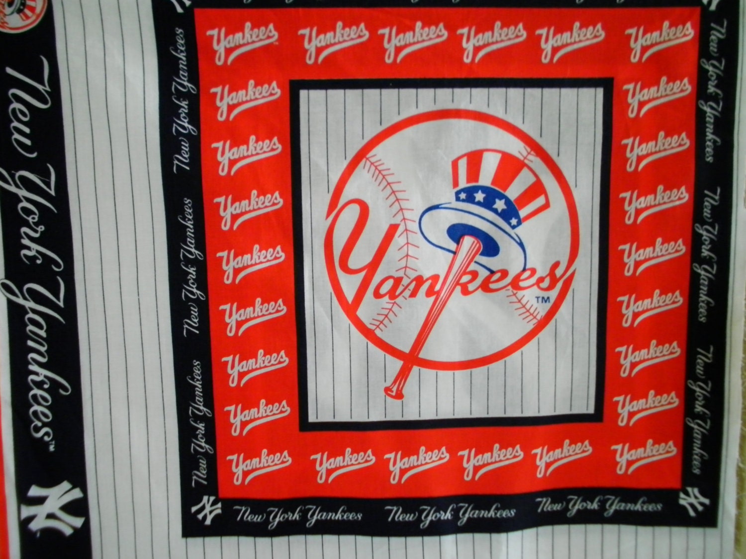 New York Yankees Licensed MLB Cotton Fabric Panels Rare and