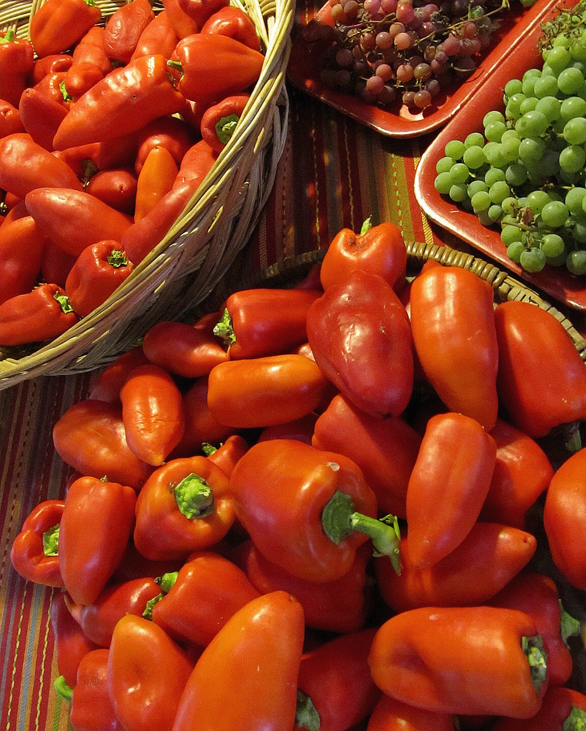 Pepper Feherozon Paprika