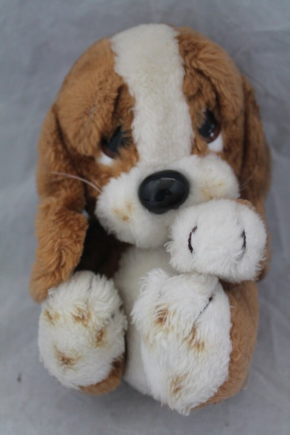 plush hound dog