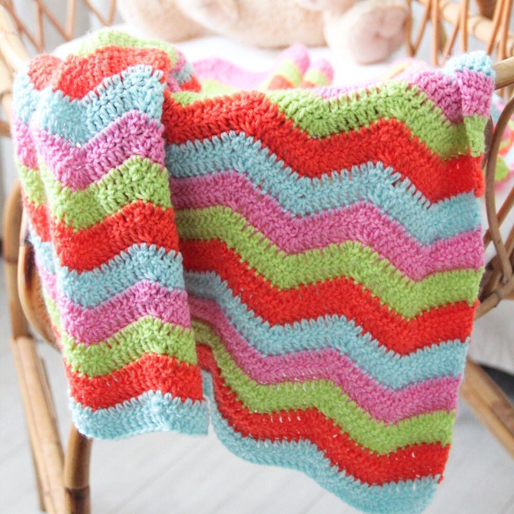 Baby blanket crochet chevrons pink lime green by diaboloKiwi