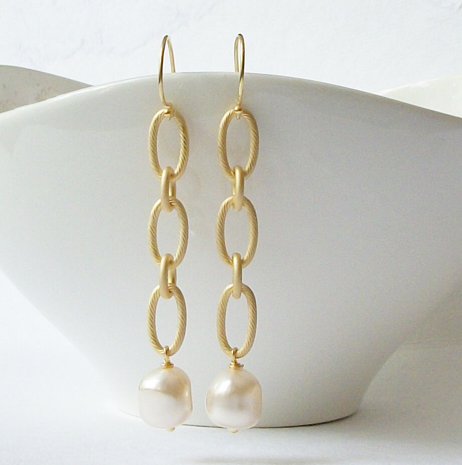 Gold Chain Pearl Dangle Earrings Sculptural by PeriniDesigns